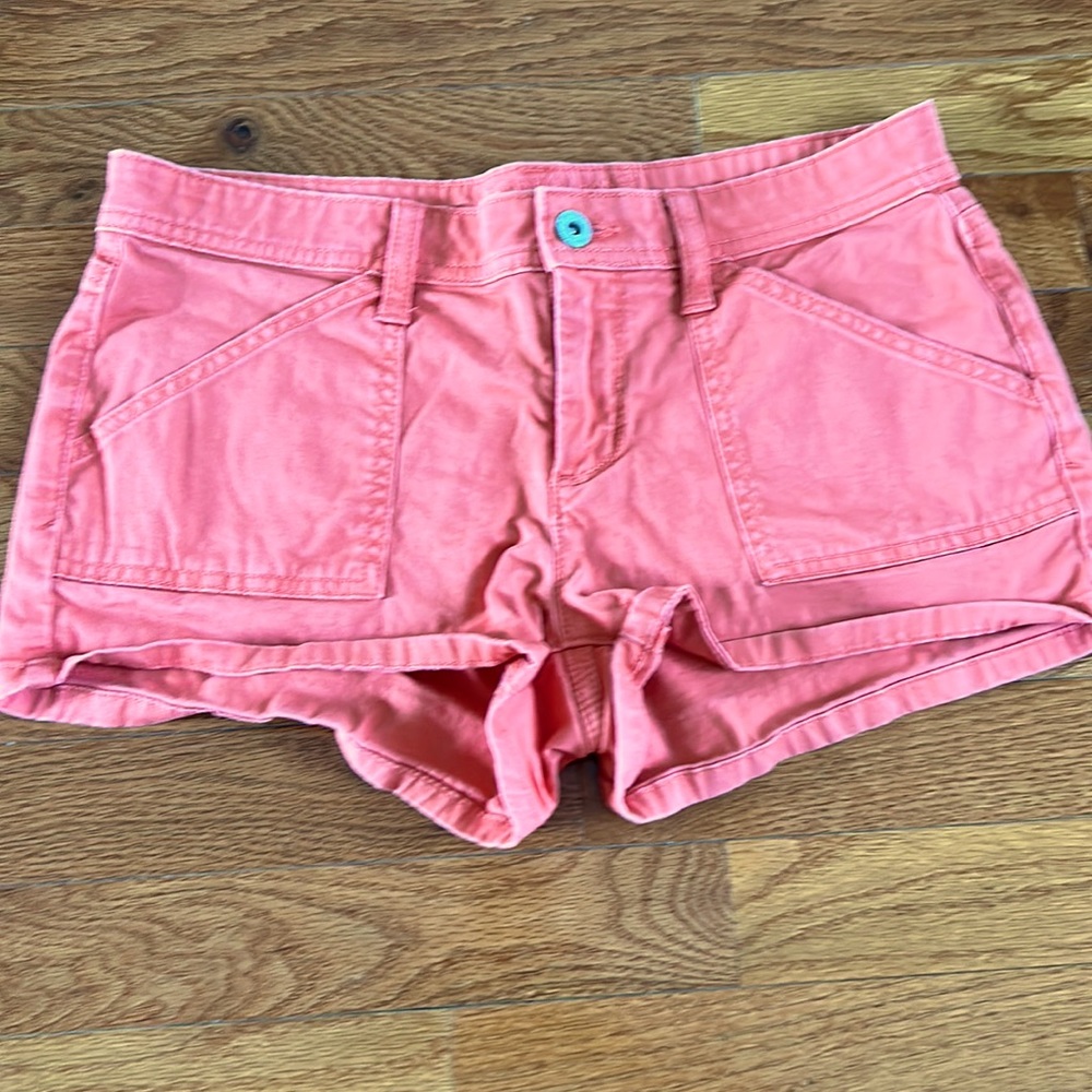 Arizona size 5 shorts